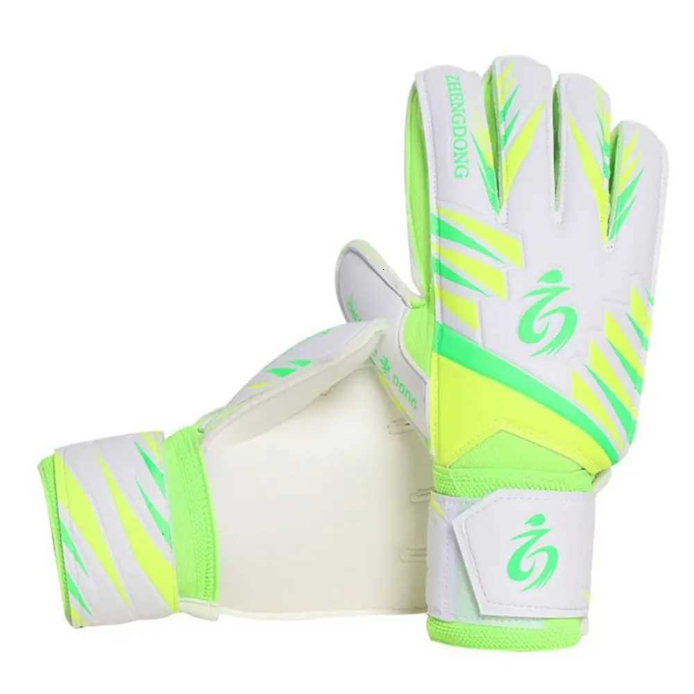 1 Pair of Wear-resistant Football Gloves Anti-slip Thick Latex Goalkeeper Training Gloves Excellent Non-SlipW251112