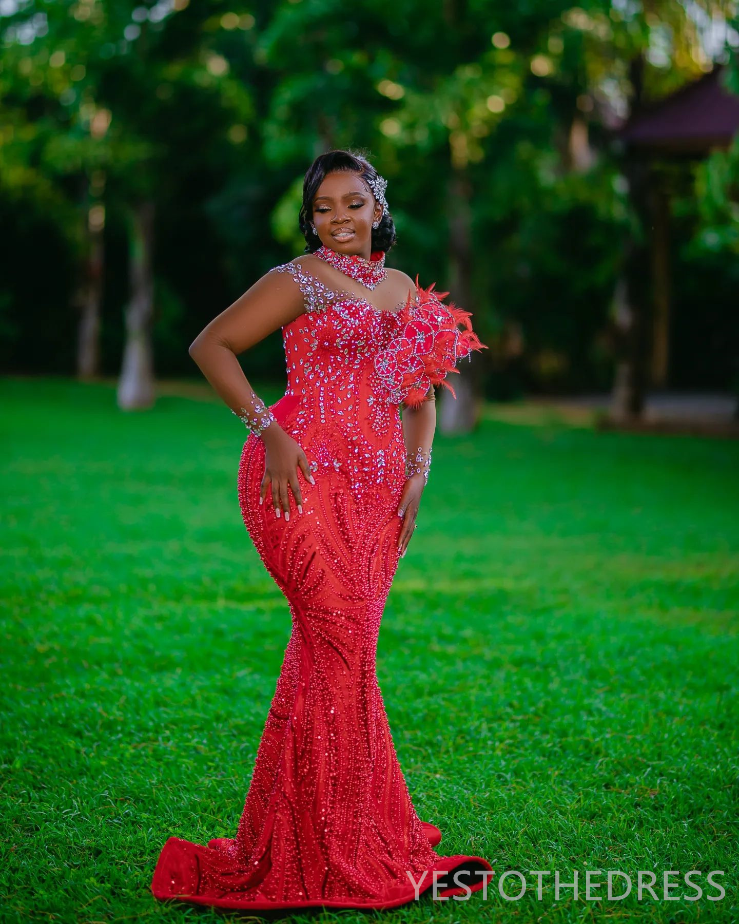 2025 Plus Size Red Prom Dress Mermaid Prom Dresses Evening Formal Gowns For Special Occasions High Neck Beaded Lace Birthday Second Reception Gowns AM