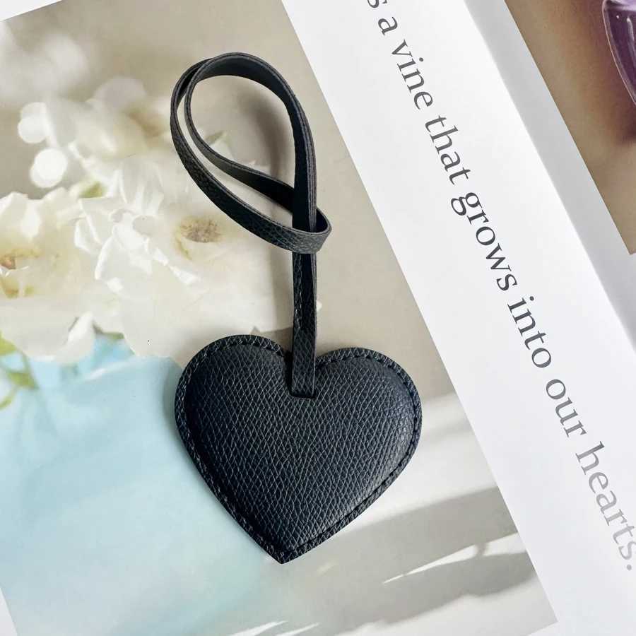 Women PU leather Peach bag Pendant high level Keychain charm Black to school gift backbag DecorationT260610 - view 3