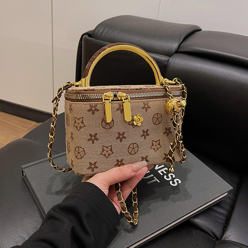 Elegant Versatile Women New Print Quilted Chain Bag Popular Vintage Fashion Shoulder Box Bag Brown