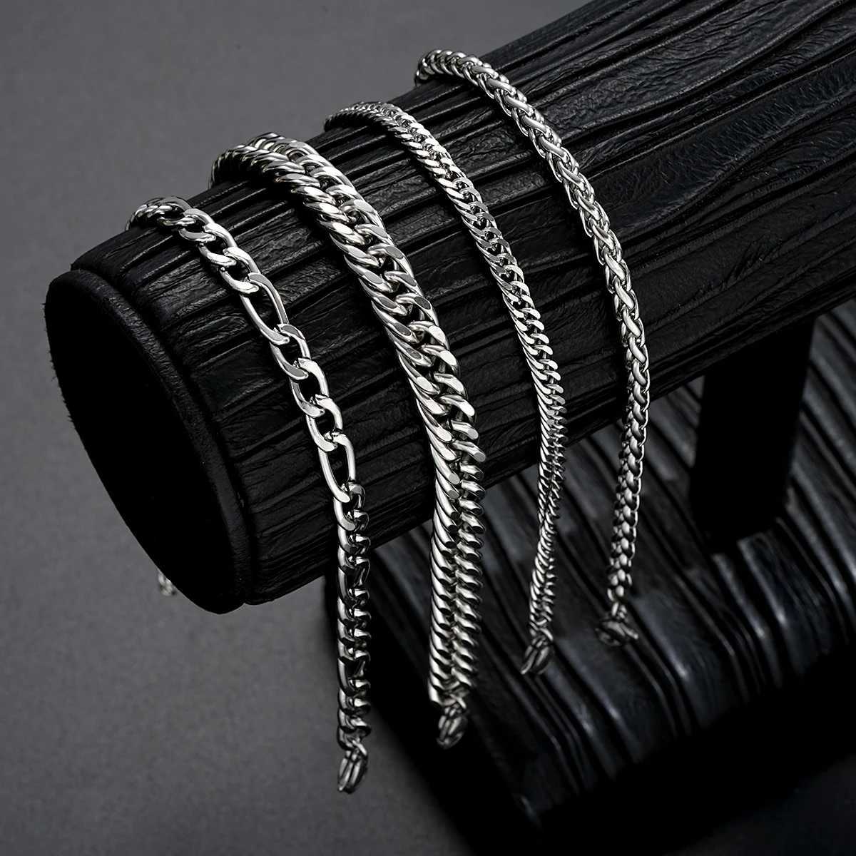 4Pcs/Set Vintage Silver Color Twisted Chain Bracelets for Men Goth Cuban Adjustable Link Charm Bangles Couple Hand Jewelry GiftsC250411