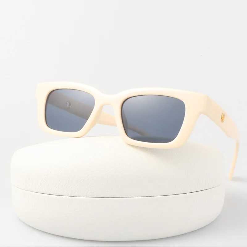 New Square Sunglasses Man Brand Designer Vintage Sun Glasses Male Fashion Multicolor Mirror Small Frame Travel Oculos De Sol Z250411