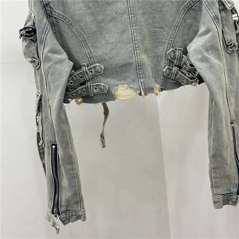 DEAT Women's Denim Jackets Multiple Pockets Burrs Edge Female High Waist Short Cargo Coat 2025 Summer New Fashion 29A1101
