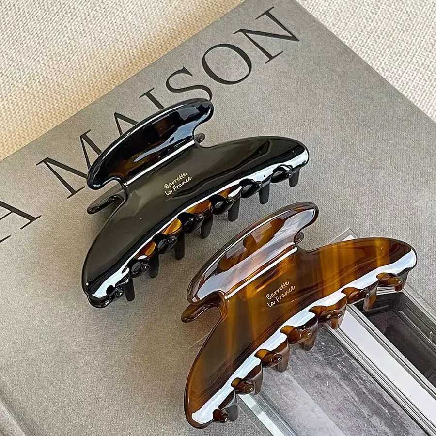 New retro Korean vinegar hair claw big crab hair clip shark clip simple hair clip fashionable womens hair accessories Y2504012