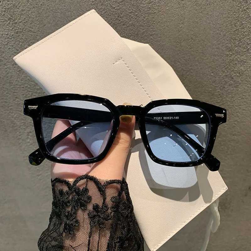 Square Vintage Sunglasses Woman Brand Designer Retro Sun Glasses Female Fashion Rivet Red Blue Mirror Style Oculos De SolC250411