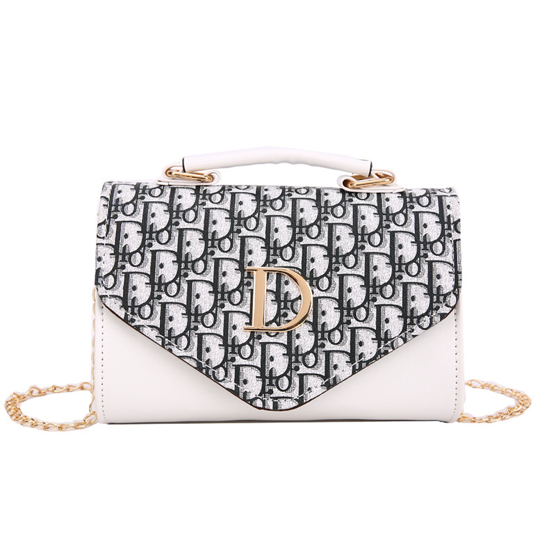 Fashionable leisure cross body bag single shoulder bag all-match chain, Korean version small square bag women's bag new style