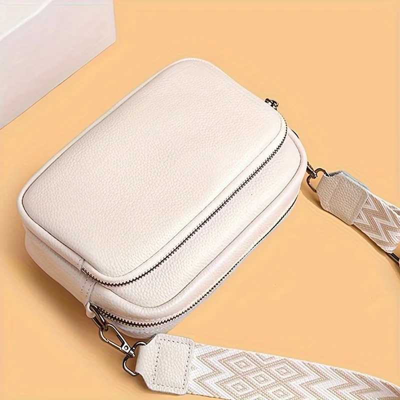 Stylish Crossbody Bag for Women Leather Messenger Bag Versatile Shoulder Bag with Adjustable Geometric Pattern Design StrapT2511112