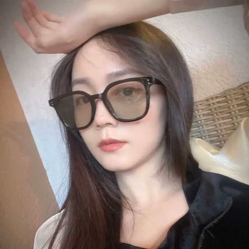 High-Quality Square Men Women Sunglasses Fashion New Meter Nail Hip Hop Sun Glasses Retro Sunglasses for female male Z250411