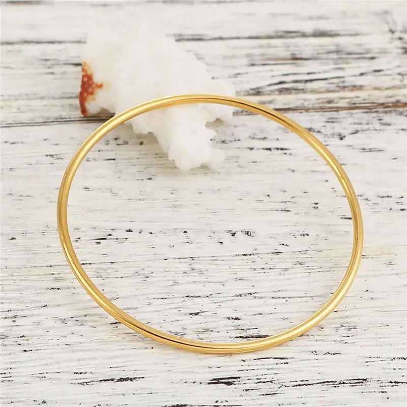 Fashion Stainless Steel Bangles Bracelets Silver Color Simple Round Circle Bracelet For Women Party Casual Vintage Jewelry1 PCC250411