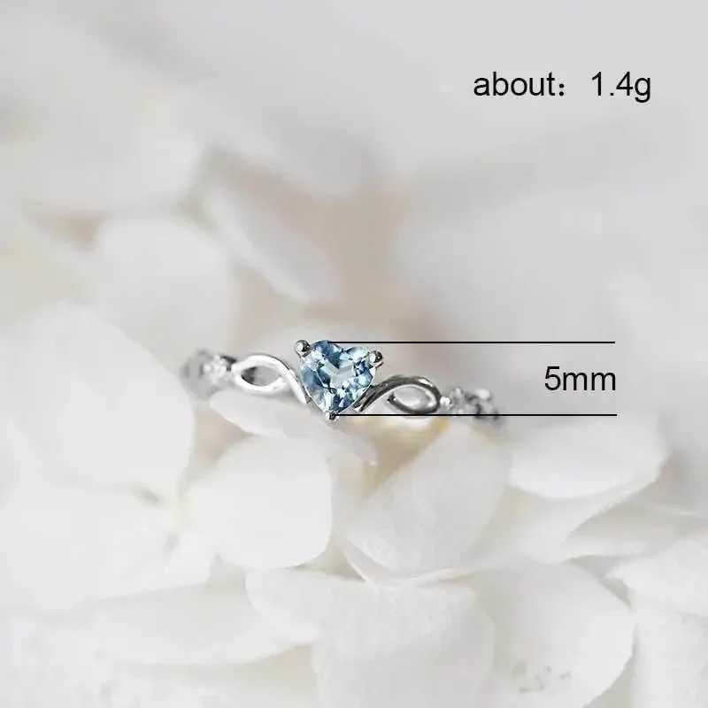 New copper inlaid zircon ring fashionable and warm womens jewelry simple and shiny beautiful and high-quality peach heartXJ250412
