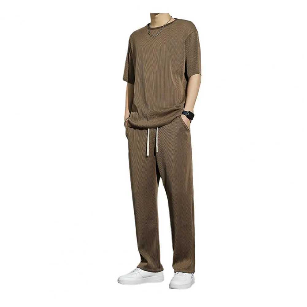 1 set of new mens summer T-shirt sports pants set mens fitness pants running yoga fashion casual sports pantsXJ250412