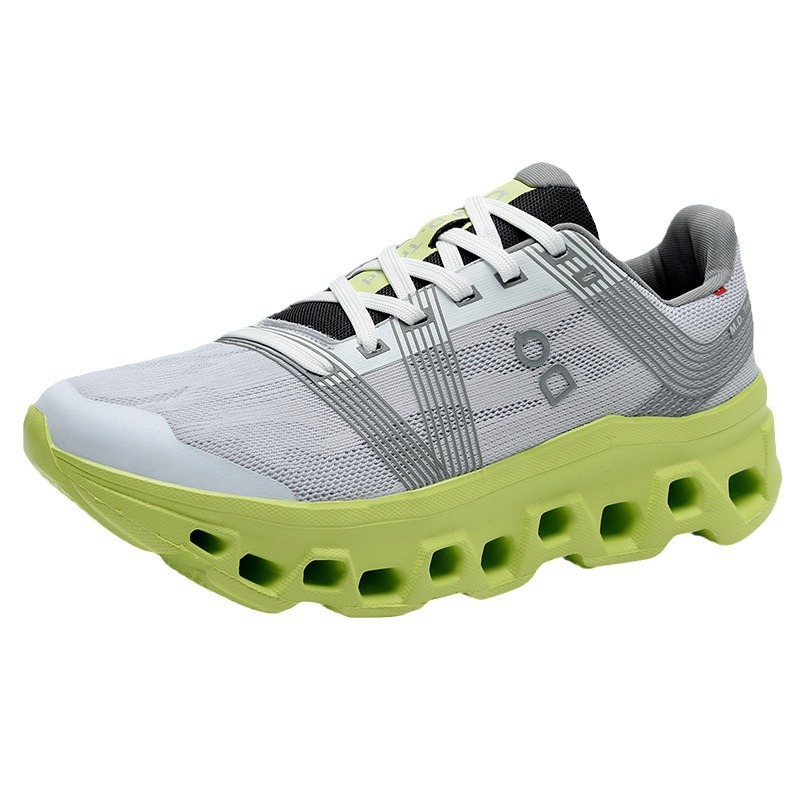 Sports shoes men casual shoes fashion trendy thick soled breathable mesh sports shoes plus size running men shoes