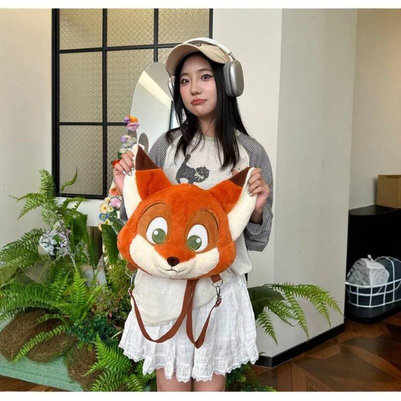 Custom Hot Sales Zootopia Backpack Kawaii Disney Anime Cute Fox Nick Creative Fashion Large Capacity Storage Shoulder Bag Holiday Gift