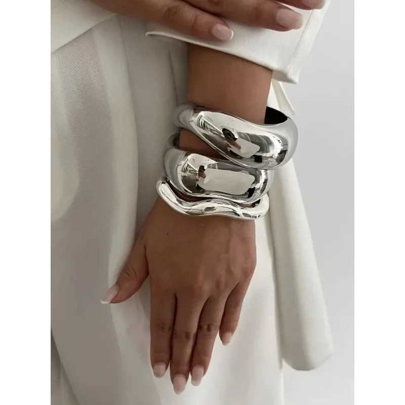 Vintage Wide Cuff Bangles Hip Hop Punk Gold Silver Color Geometric Metal for Women Girl exquisite Bracelets Jewelry GiftsC250411