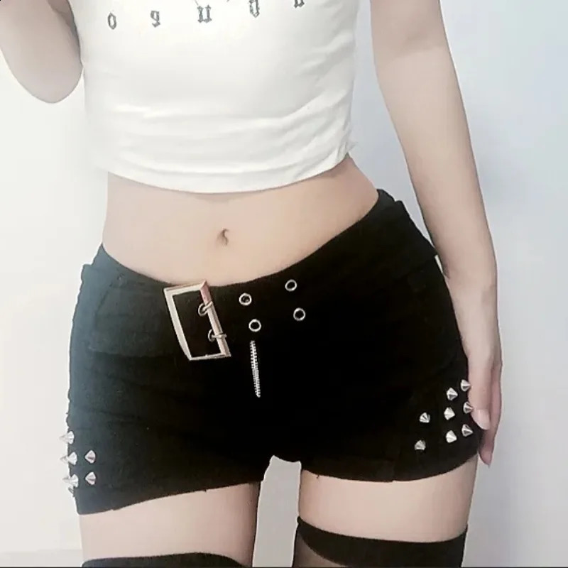 Denim Shorts Women Low-waisted Black Slim Fit Sexy Girls Rivet Belt Unique All-match Nightclub Bodycon Summer Y2k 250409