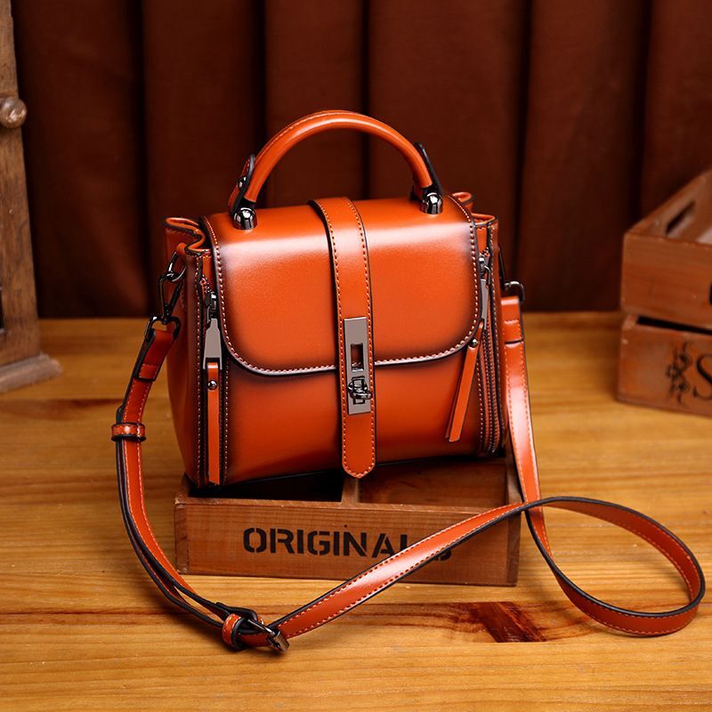 High End Feeg Diagonal Cross Western Stle Square Women's New And Fashionable Small Portable Shoulder Bag,