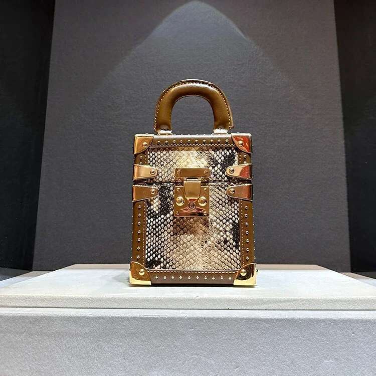 Designer Brand 2023 New High-Quality Leather Square Box Fashion Hand Crossbody Bag For Women Hot Sale