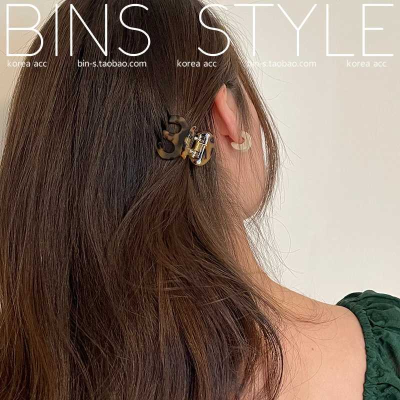 3cm mini hair clip with Korean style fashionable and cute claws suitable for edge children girls Bobby pins Kavay hair accessories pumpkins Y2504012