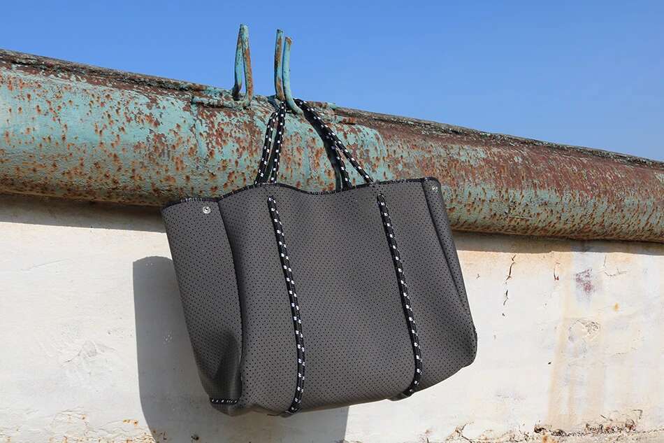 Tote Shoulder Bag For Women Large Beach Neoprene Light Handbags Bolsas Female