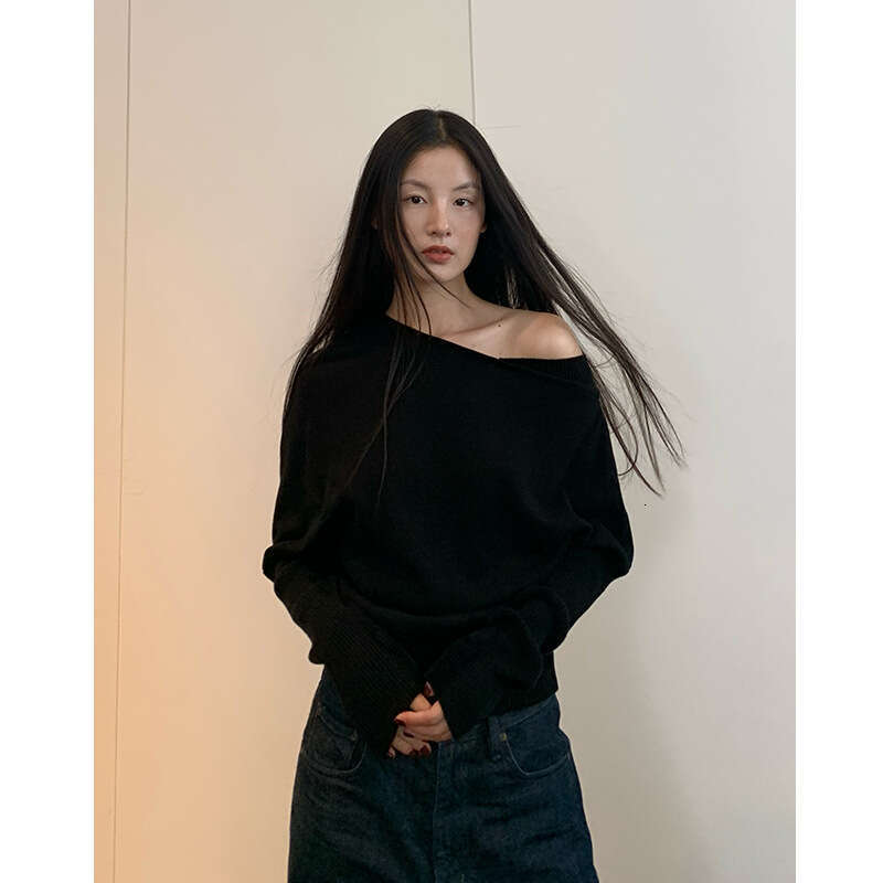 Nantao Lazy Style Off-Shoulder Cashmere Sweater Autumn New Long Sleeve Inner Wear Asymmetrical Knitted Top for Women