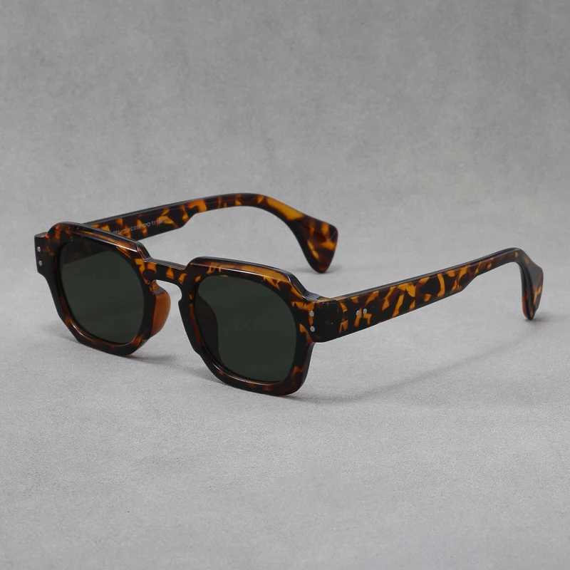 Square Vintage Sunglasses Men Women Brand Designer Irregular Sun Glasses Fashion Retro Outdoors Shades Rivet Oculos De SolC250411