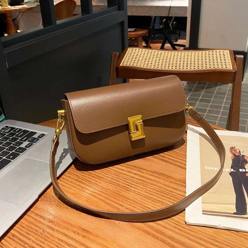 New Genuine Leather Small Flap Bag For Women High Quality Commute Handbags Female Classic Versatile Shoulder Crossbody Bags