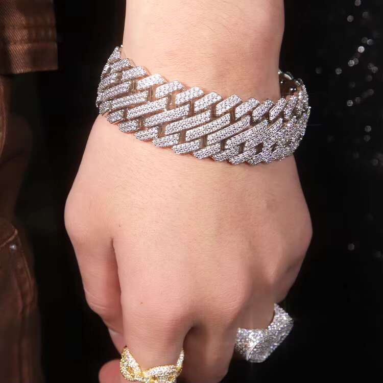 Yu Ying Gems Unique Design Jewelry 925 Silver VVS Moissanite Watch Hip Hop Bracelet Iced Out Cuban Link Bracelet