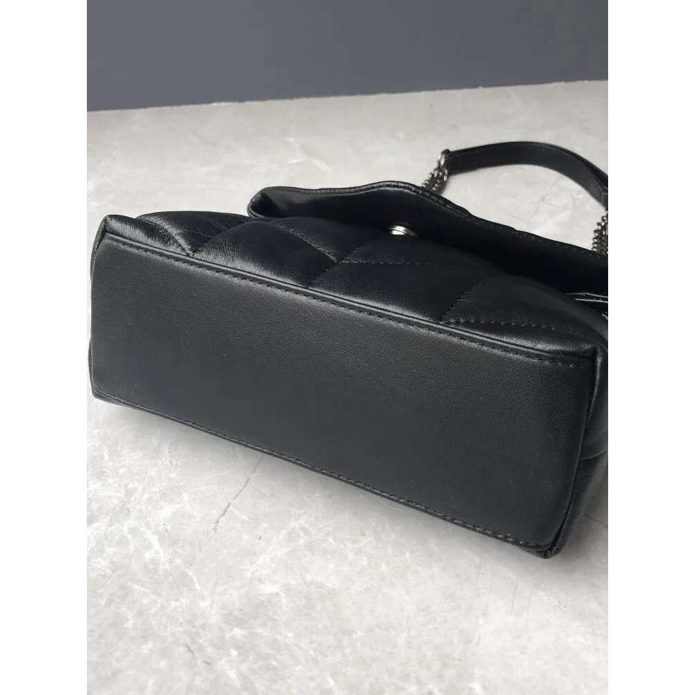 Elegant Women Chain Soft Sheepskin Genuine Leather Handbag Ladies Fashion Single Shoulder Designer Messenger Bag