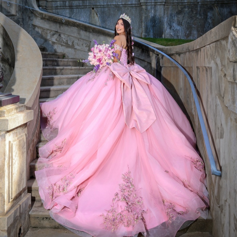 Pink Quinceanera Dresses Off Shoulder Ball Gown Sweet 16 Dress Applique Lace Bow Beads Tull Corset Birthday Party Vestidos 15 De Anos