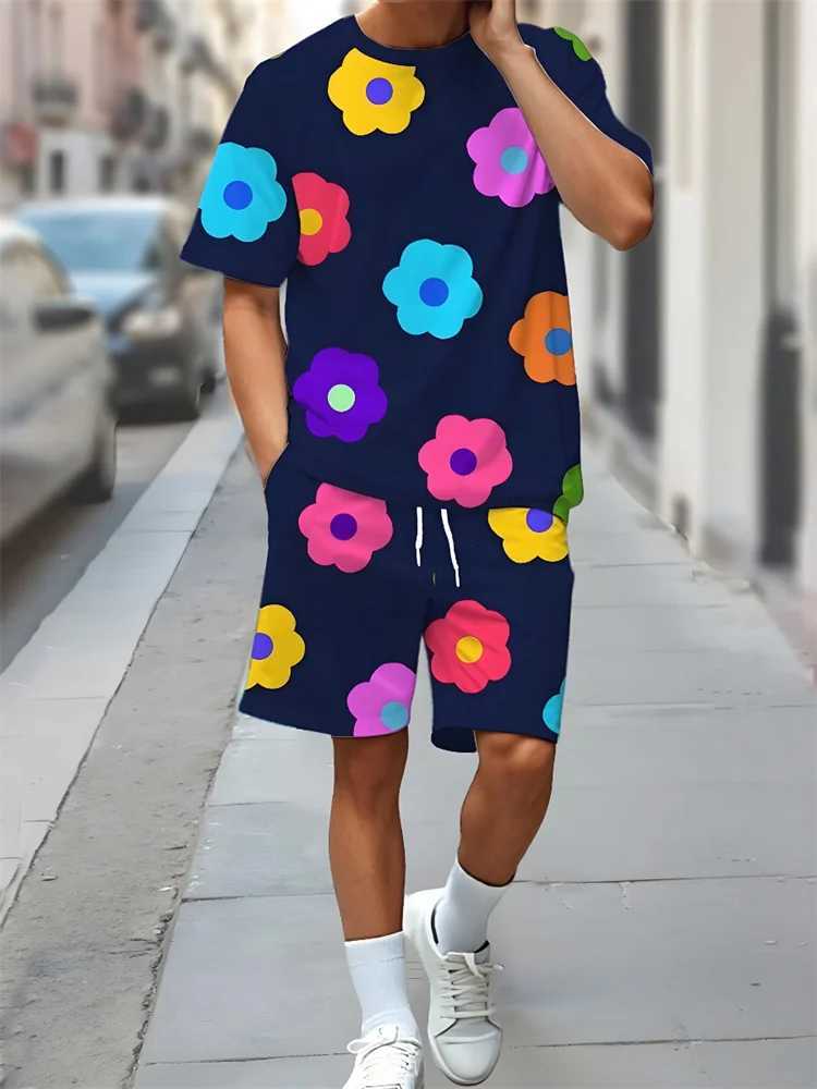 Mens summer short sleeved set with floral print round neck T-shirt set street breathable T-shirt set drawstring shorts setXJ250412