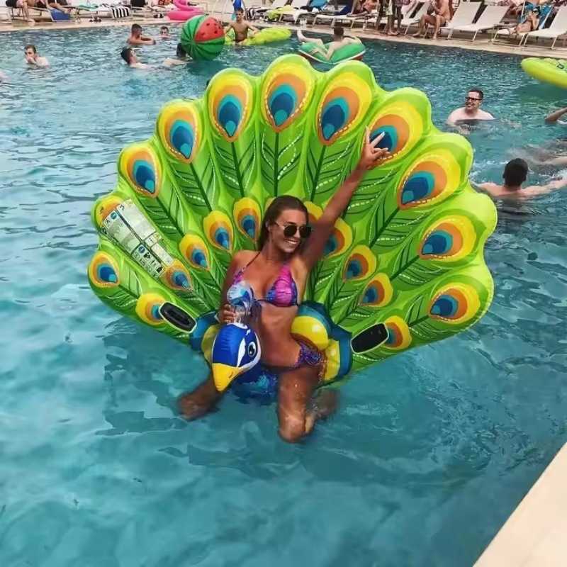 Customized PVC Thickened Peacock Open Screen Inflatable Mount Floating Drainage Floating Bed Recliner Swimming Bed Swimming Circle J250412