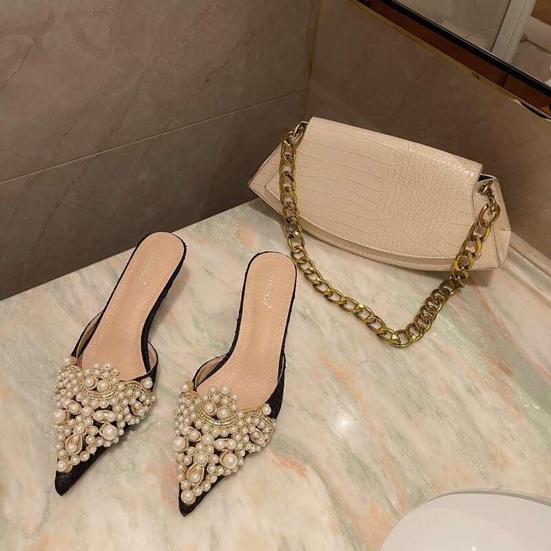 Product 2025 New Fashionable Pointed Pearl Half Dragged Thin Cool Dragging Women's Shoes, Size 42 Baotou Middle Heel Slippers