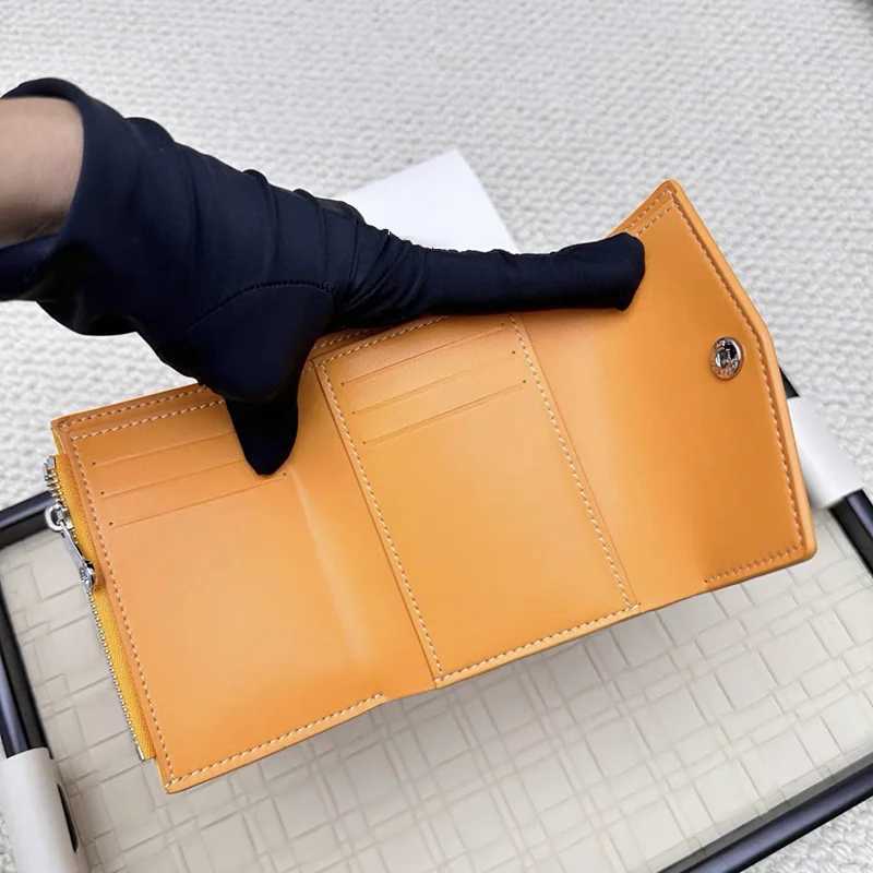 New 2025 envelope wallet suitable for female small coin wallet cardholders designer three fold wallet card wallet short-term wallet Z250411