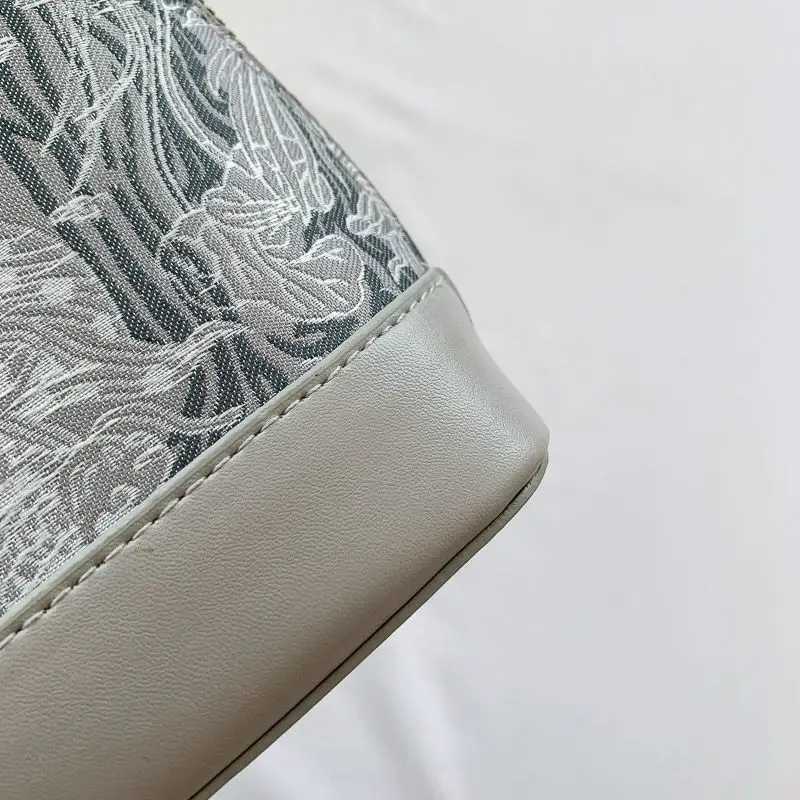 French Version Niche Popular Handbag Womens New Fashion Pu Bag Lace Crossbody Bag Versatile Shell Bags Embroidery Shoulder BagT2511112