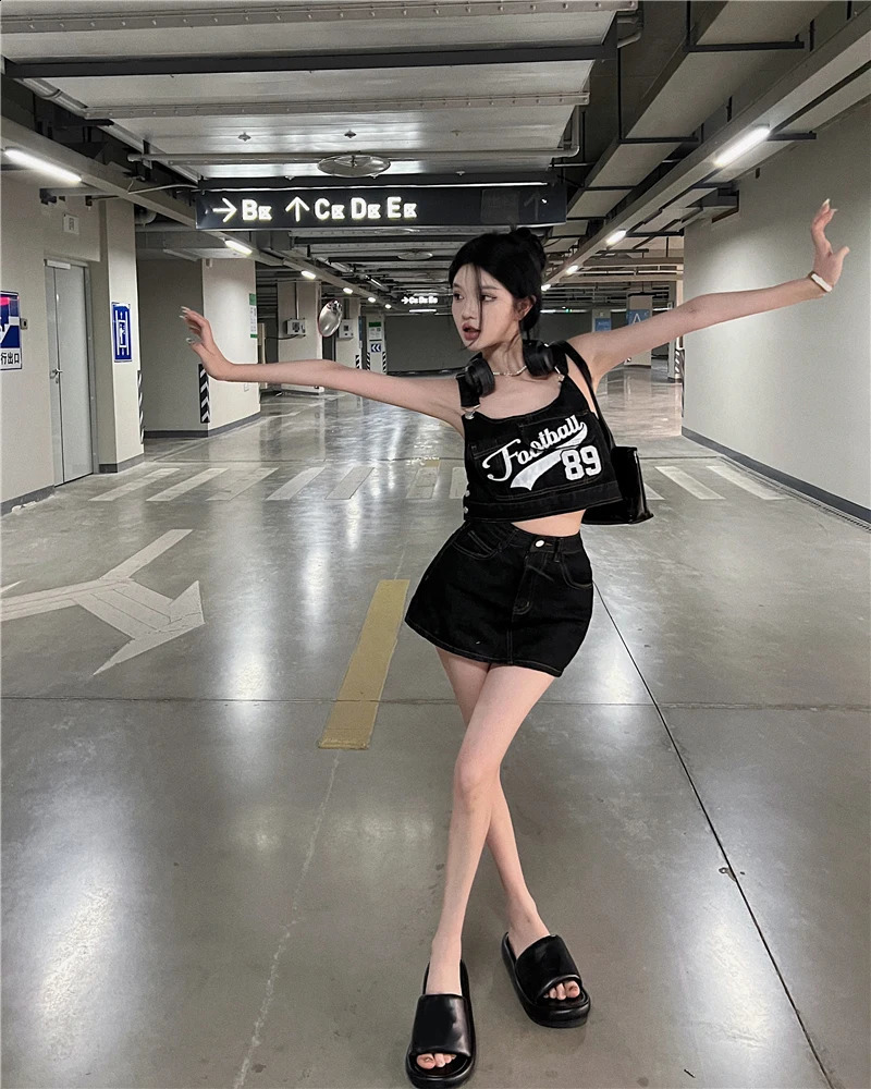 Sweet and Retro Workwear Denim Suit Womens Letter Printing Strap Tank Top Summer Mini Skirt Fashion Two-piece Set 250411