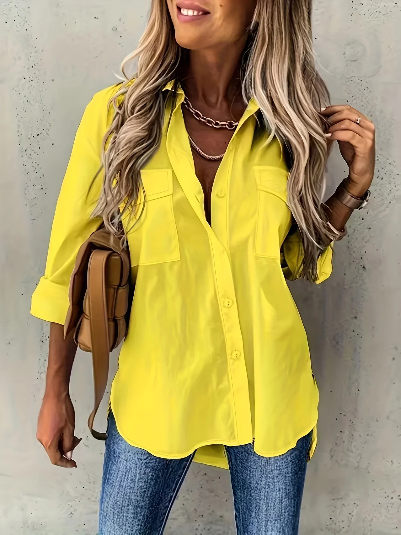Fashion Plus Size Womens Versatile Solid Color Shirt Lapel Pocket Decoration Shirt Casual Loose and Simple Long Sleeved Shirt 250411