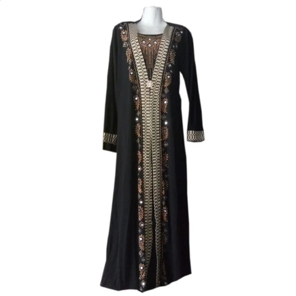 Fashionable and Elegant Arab Hui Womens Beaded Worship Robe Hui Dress Ethnic Clothing Indian Dress 250411