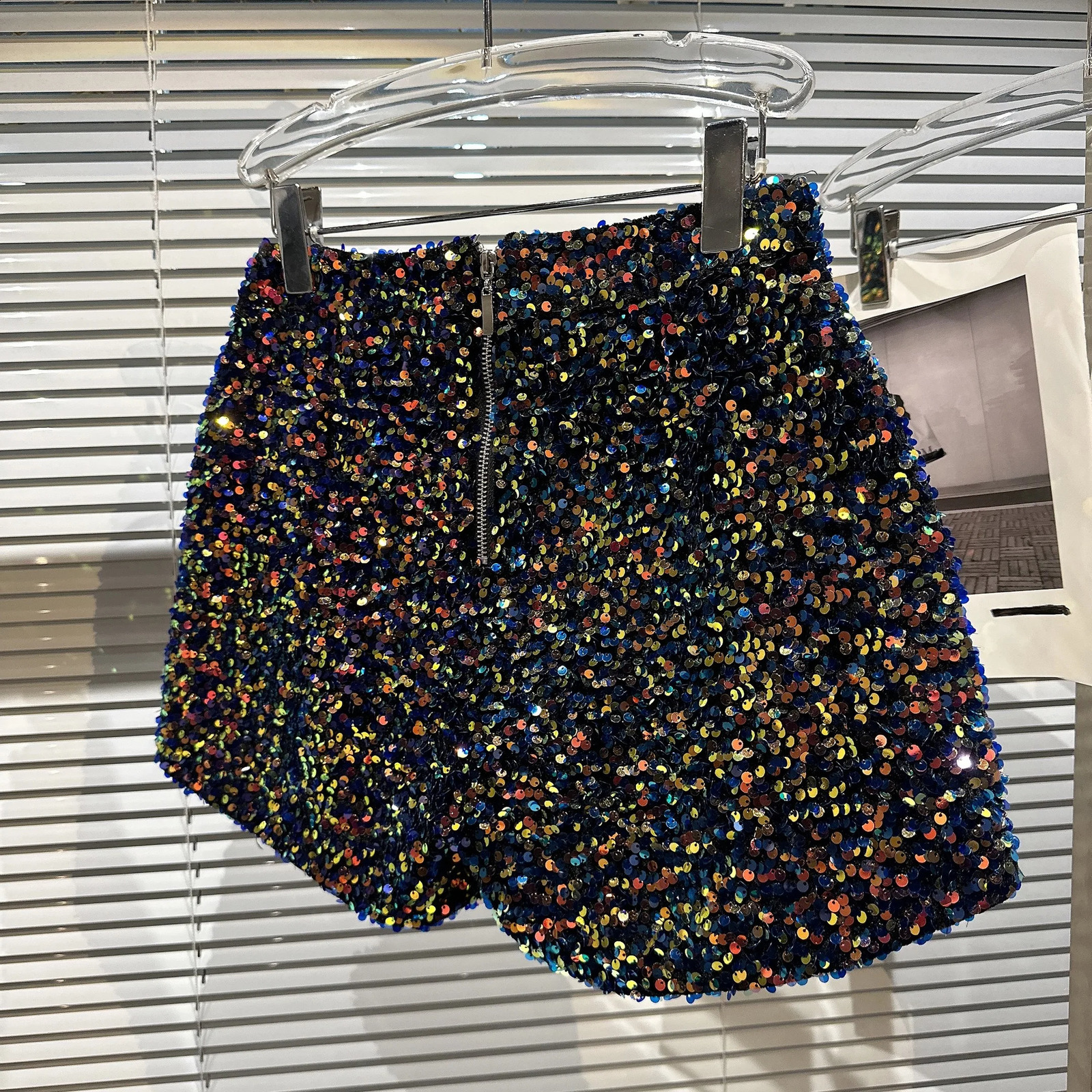 6 Colors 2024 Shiny Sequined Hip Shorts Women High Waist Slim-Fit Sequins Black Bodycon Skirt Girl Party Club Shorts 250409