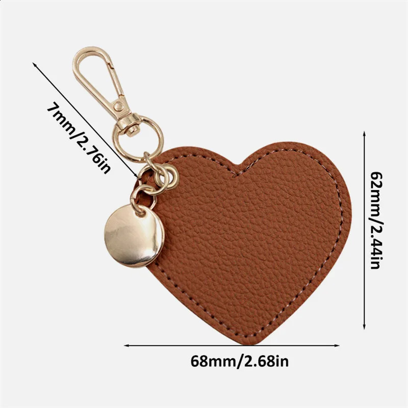Fashion Peach Heart Keychain PU Leather Keychain Pendant Heart shaped Car Keychain Gift Valentines Day Jewelry Gift 250409
