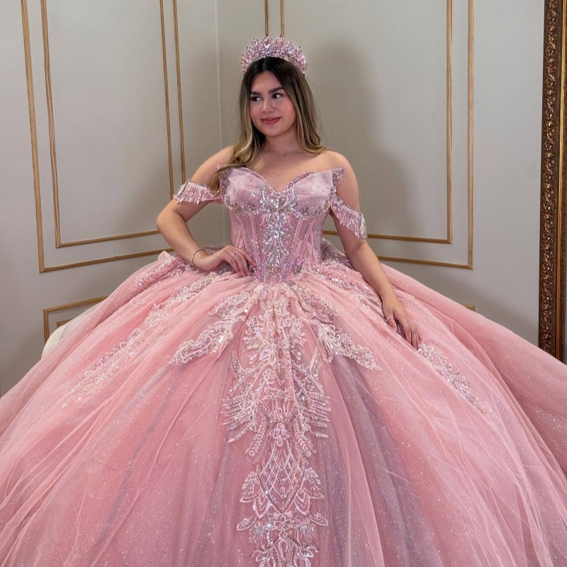 Pink Shiny Quinceanera Dresses Off Shoulder Ball Gown Sweet 16 Dress Sequin Applique Beads Tull Birthday Party Vestidos 15 De Anos