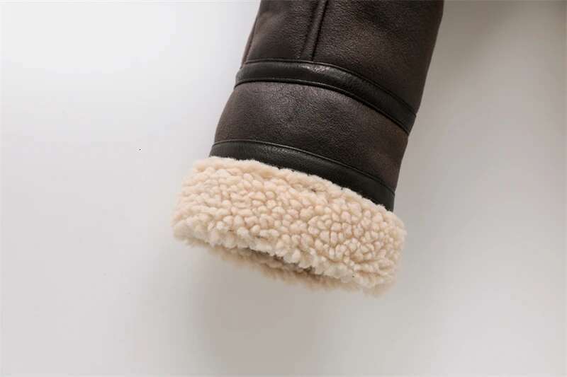 Designer Clothes ZVRI 2023 New Woman's Fashion Thick Warm Faux Shearg Jacket Coat Vintage Long Sleeve Belt Hem Female Outerw