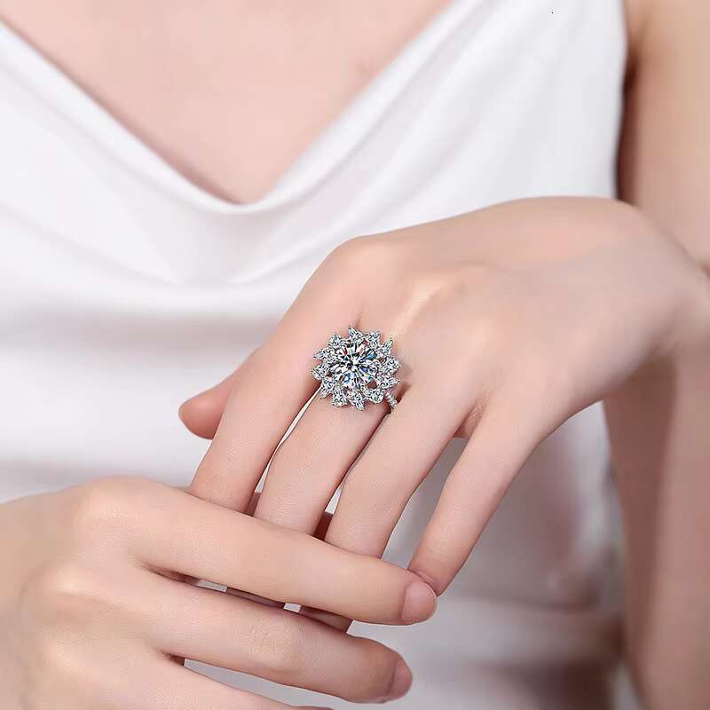 Manufacture Fine Jewelry OEM ODM Large 5ct Moissanite 925 Sterling Silver Womens Wedding Engagement Moissanite Custom Ring