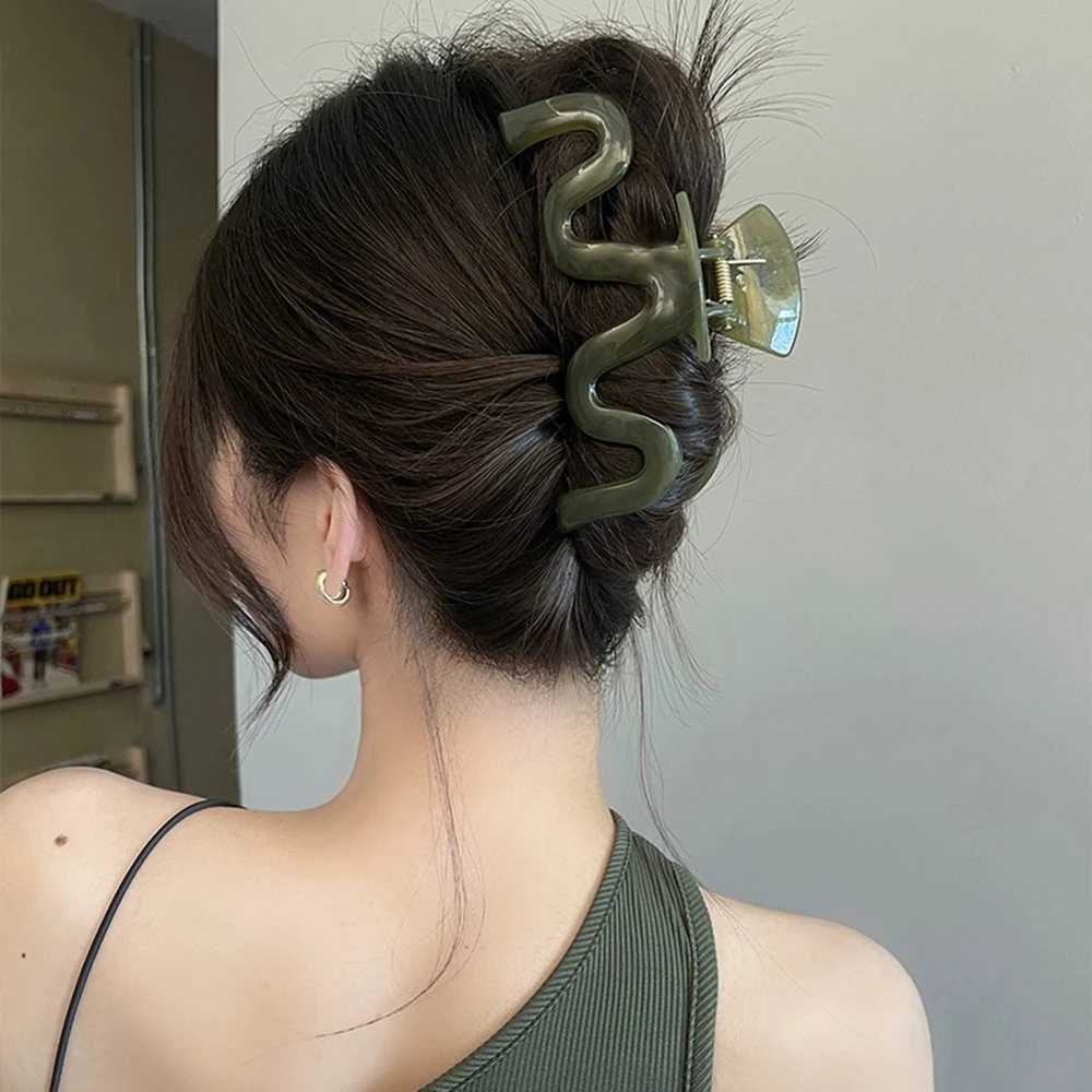 13cm large hair clip used for thick hair claws crab girls curly transparent coffee hair clips Korean ponytail accessories Y2504012