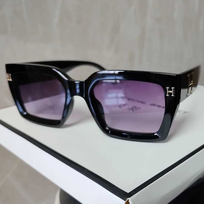 Luxury Fashion Sunglasses For Men And Women Luxury Square Designer Unisex Glasses Glamour Ladies Eyewear UV400 Z250411