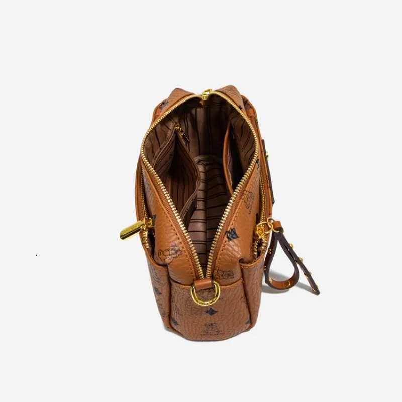 Fashionable Trendy Design Large Capacity Shopper Bag For Women With Solid Color And Leather Material ElegantW251111