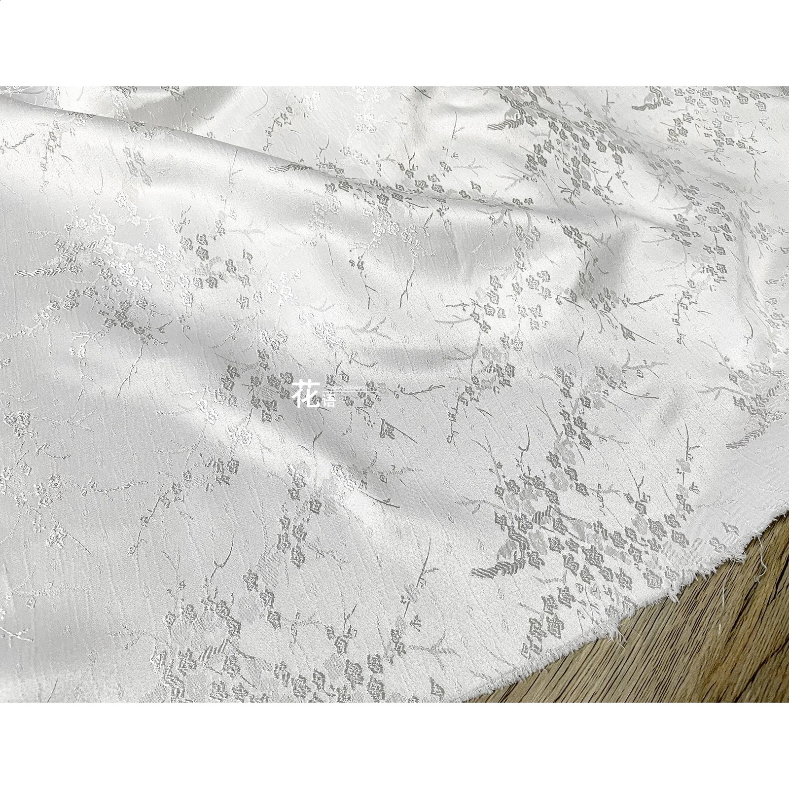 White plum blossom twigs dark pattern jacquard fabric three-dimensional relief Chinese cheongsam suit er fabric 250407