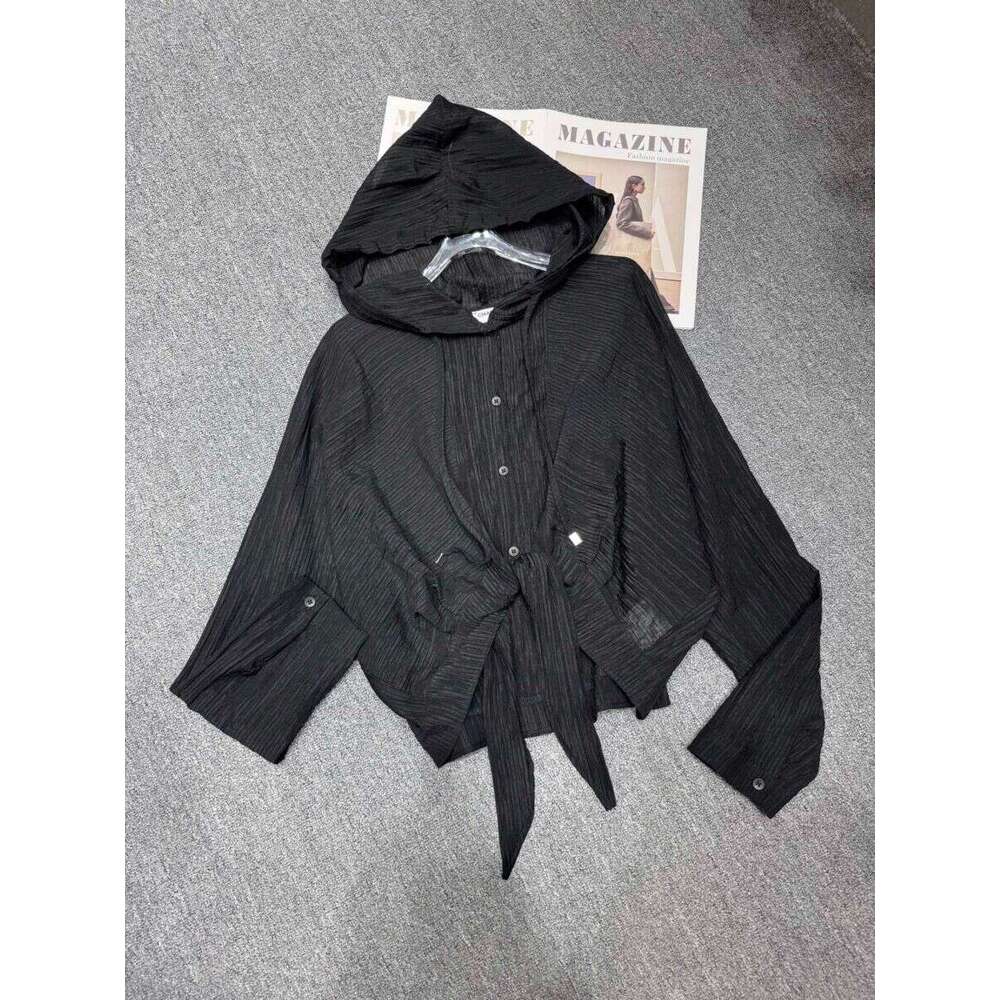 New Summer Light and Thin Ice Silk Sunscreen Clothes for Women, Loose and Slim Sunscreen Clothes, Thin Coat, Hooded Top, Trendy