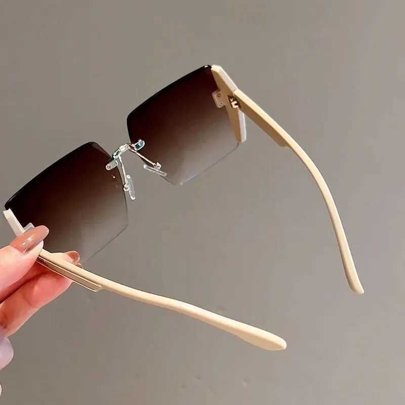 New Square Frameless Retro Sunglasses for Women Fashion Vintage Glasses Men Luxury Trend Brand Designer Shades UV400 Eyewear Z250411