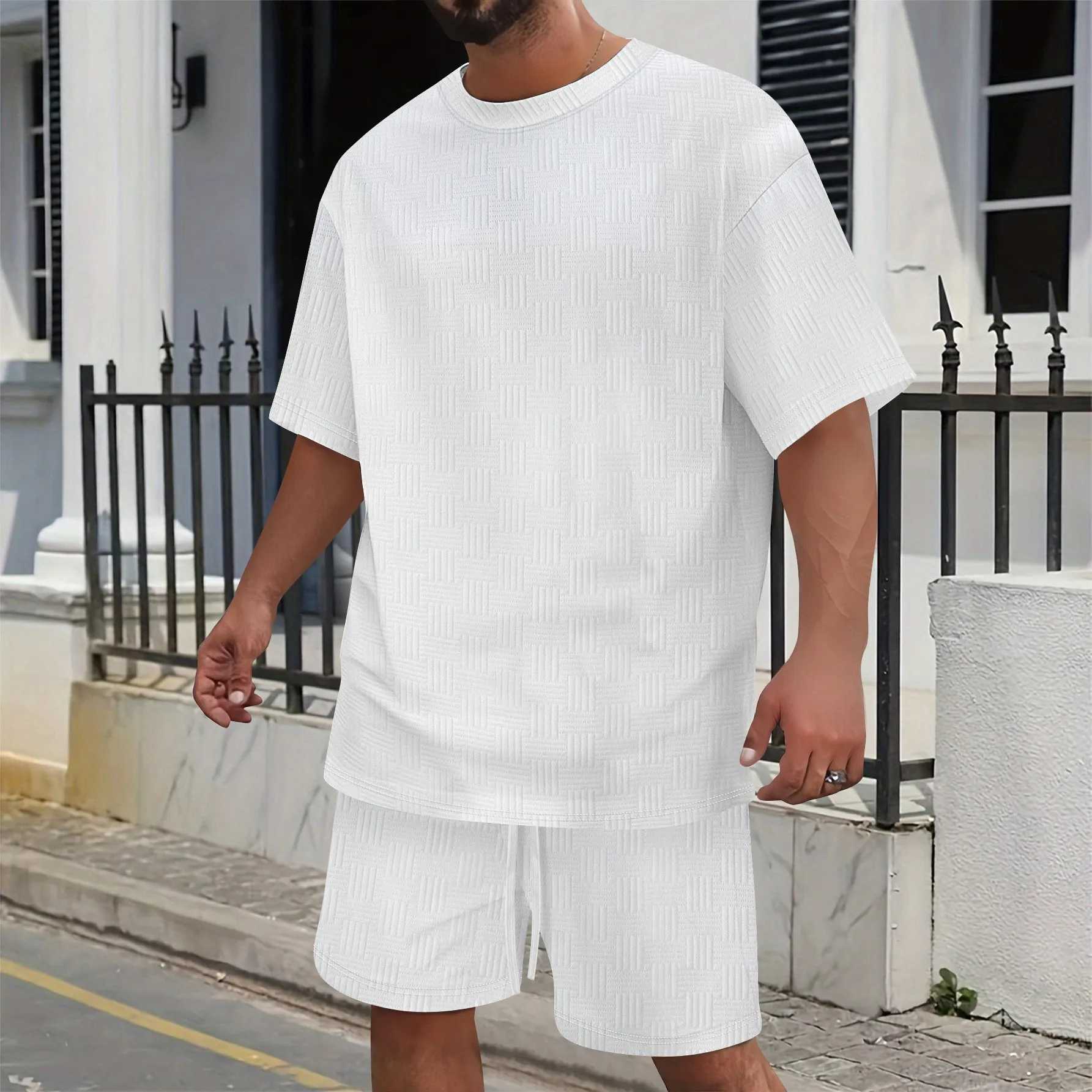 2015 Summer Mens Casual Set Solid Color Jacquard Round Neck Fashion Full Match Short Sleeve T-shirt Brushed Shorts SetXJ250412