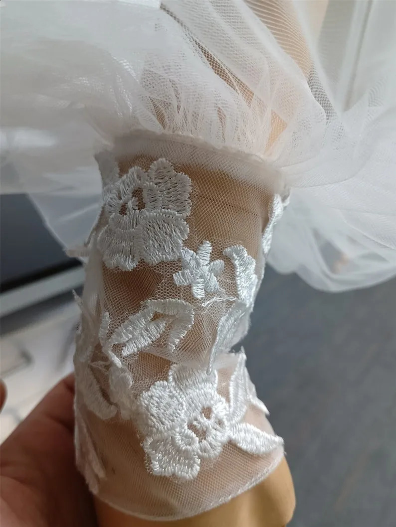 Lace Applique Removable Wedding Sleeves Bride Gloves Tulle Wedding Accessory Puffy Long Sleeves 250408